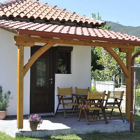 Toula's House * Paralia Sikias