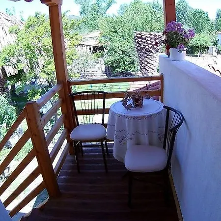 Toula's House شقة