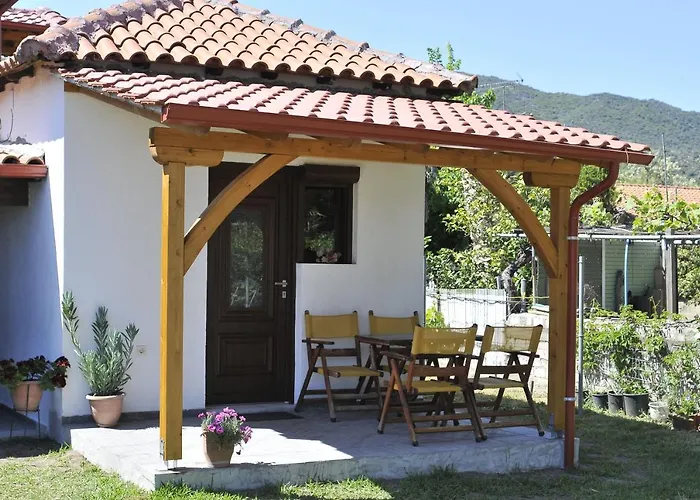 Toula's House * Paralia Sikias