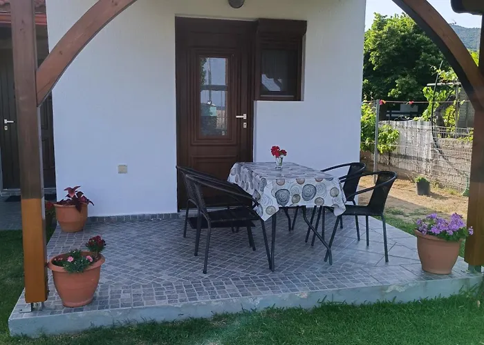 Toula's House Apartament *